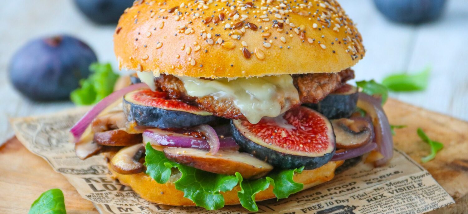 PLUS DE 700 RECETTES SAINES, FACILES ET GOURMANDES