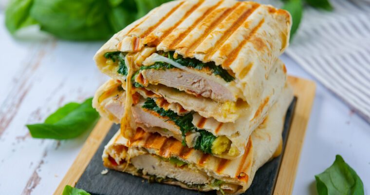 Tacos au poulet, avocat et mozzarella