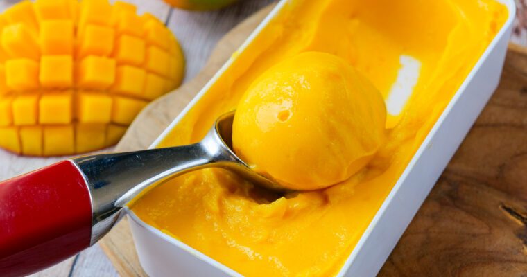 Glace à la mangue (+ version sans sorbetière)