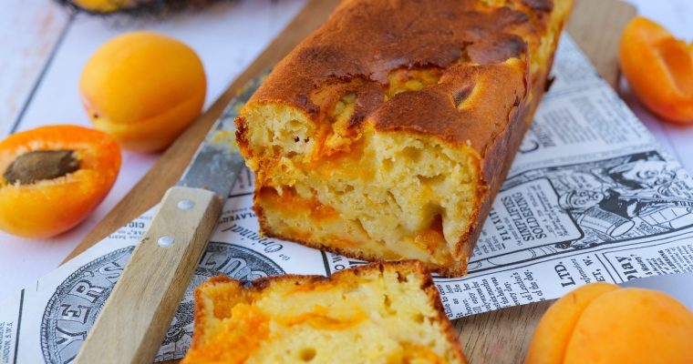 Cake au yaourt et aux abricots