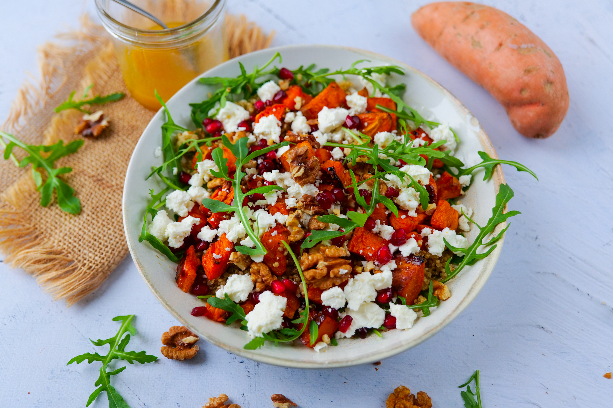 Salade à la patate douce, quinoa et feta