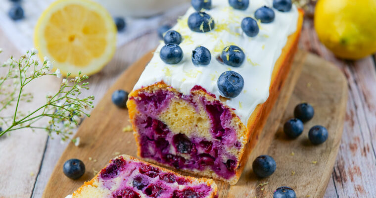 Cake au citron et aux myrtilles