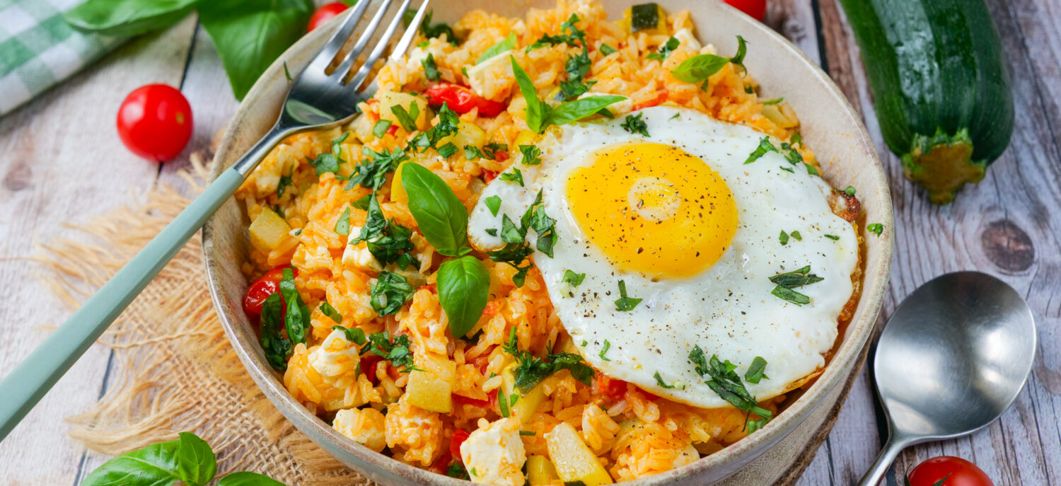 PLUS DE 700 RECETTES SAINES, FACILES ET GOURMANDES