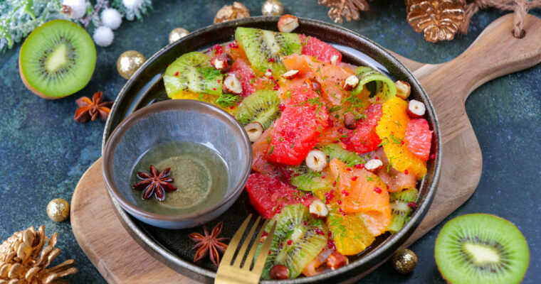 Carpaccio de Noël au kiwi de France, saumon fumé et agrumes
