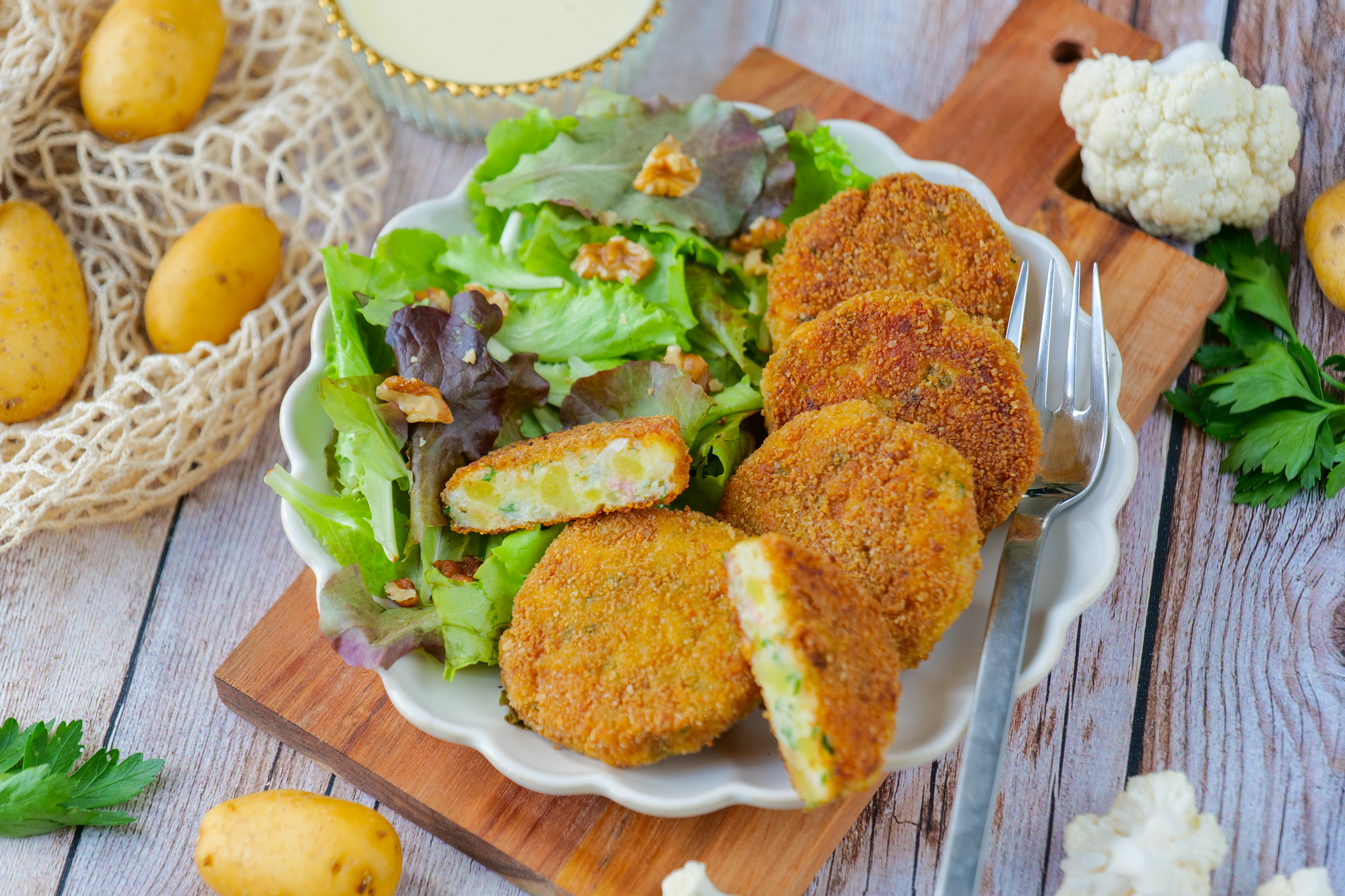 Croquettes de pommes de terre, chou-fleur, jambon et cancoillotte