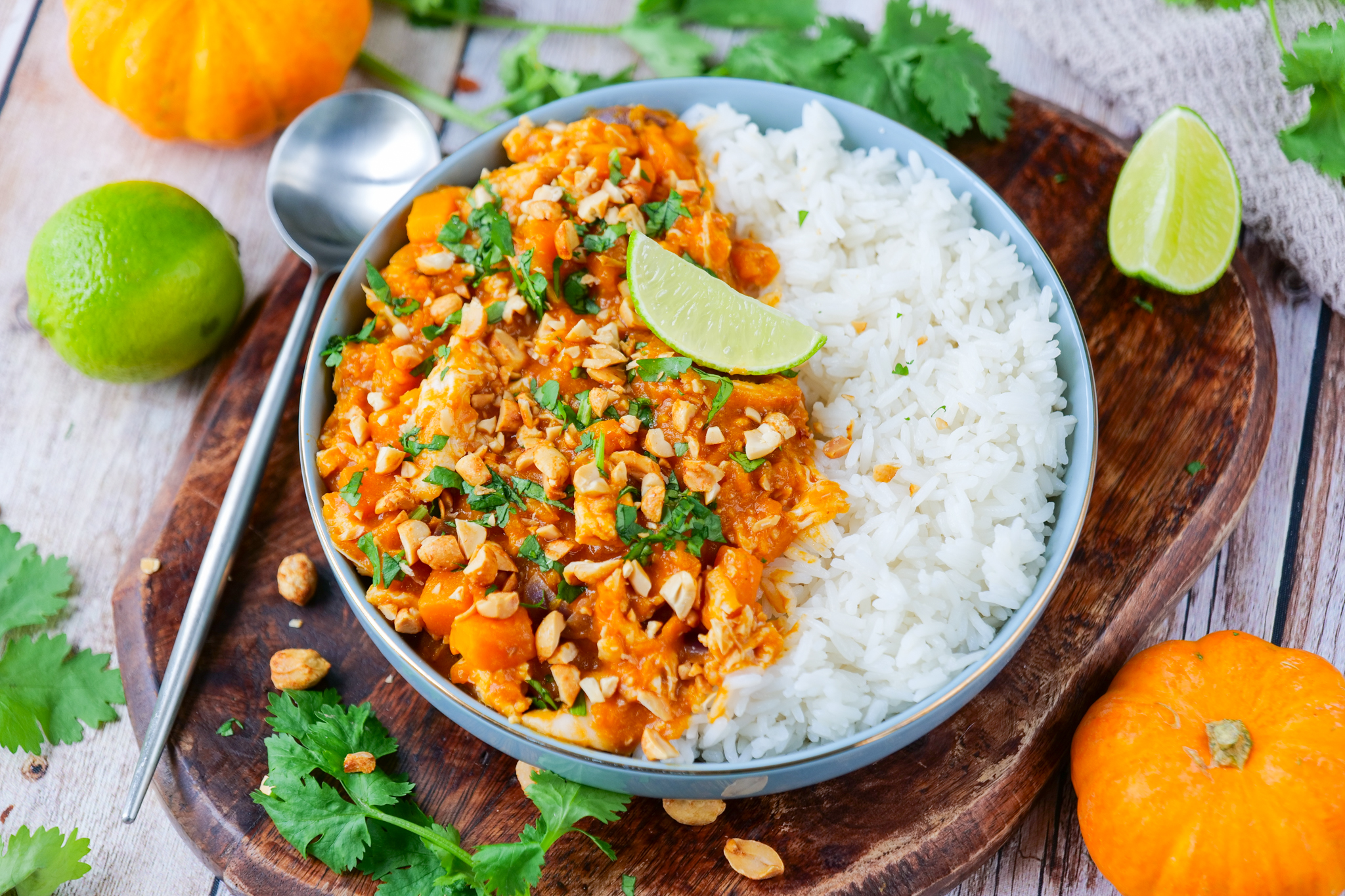 Mafé au poulet et à la courge butternut