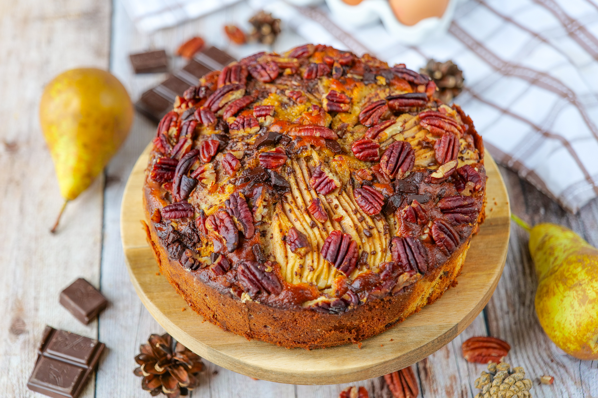 Gâteau aux poires, chocolat et noix de Pécan