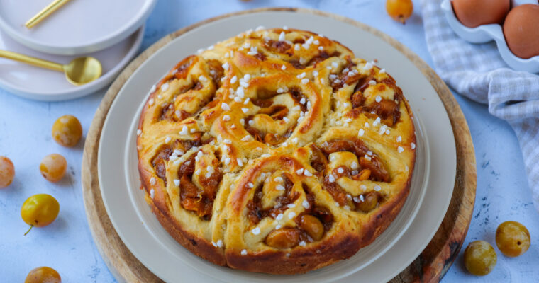 Brioche roulée aux mirabelles